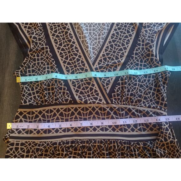 City Triangles Brown Geometric Print Dress | V-Neck Cap Sleeve Stretchy A-Line - Picture 5 of 6